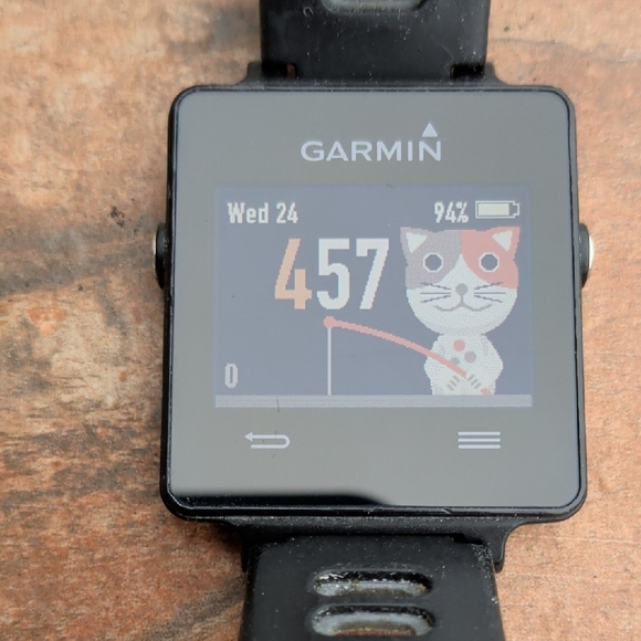 Garmin Black Vivoactive Smartwatch - Picture 2 of 6